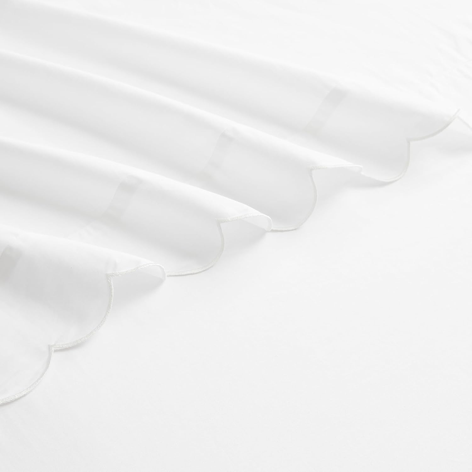 Lush Decor Coastal Chic Scalloped Edge Cotton Sheet Set 4 Piece Set Queen White - White Sheets - Scallop Trim - Bed Sheets - Coastal Decor