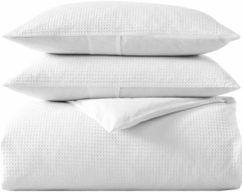 Vera Wang - King Comforter Set, Soft Cotton Bedding with Waffle Pique Texture & Smooth Cotton Percale Reverse, Medium Weight for Year-Round Comfort, 3 Piece Bed Set with Matching Pillowcases (White)