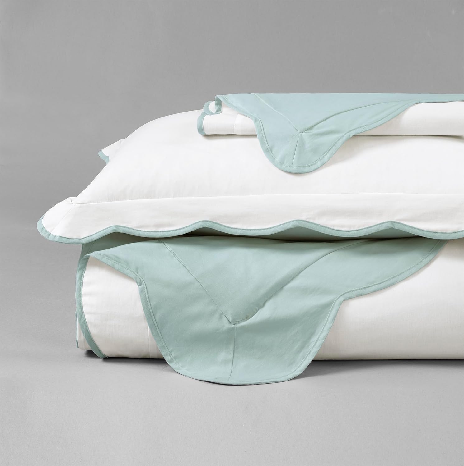 Lush Decor Coastal Chic Scalloped Edge Cotton Duvet Cover Set, 3 Piece Set, Full/Queen, Blue & White - Queen Bedding Set - White Duvet Cover Queen - Coastal Decor