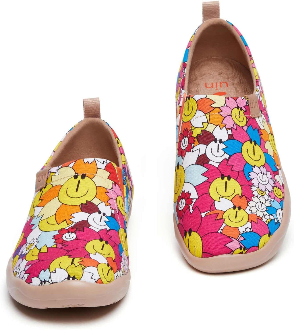 UIN Women's Casual Loafers Travel Painted Walking Slip On Lightweight Comfortable Canvas Fashion Sneakers
