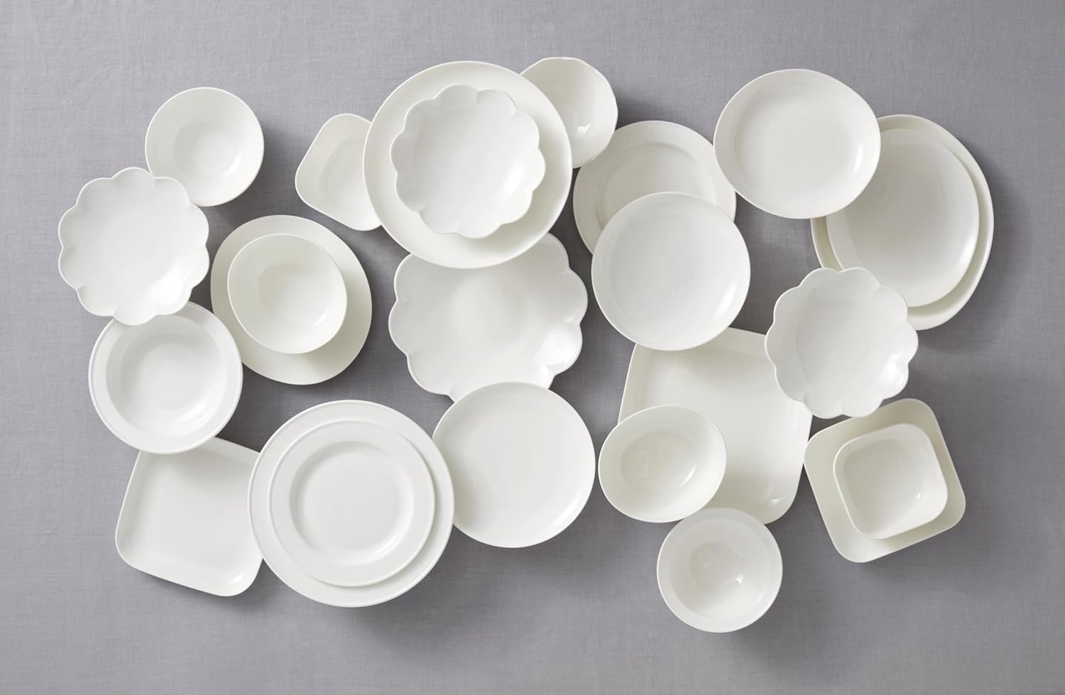 Lenox Dinnerware Sets, Studio 1414 Coupe 24-Piece Dinnerware Set, Service For 8, Bone China Material, Dishwasher Safe, Microwave Safe, Bowls, Plates And Bowls, Dinner Dishes, Plates (White, 24 Piece)