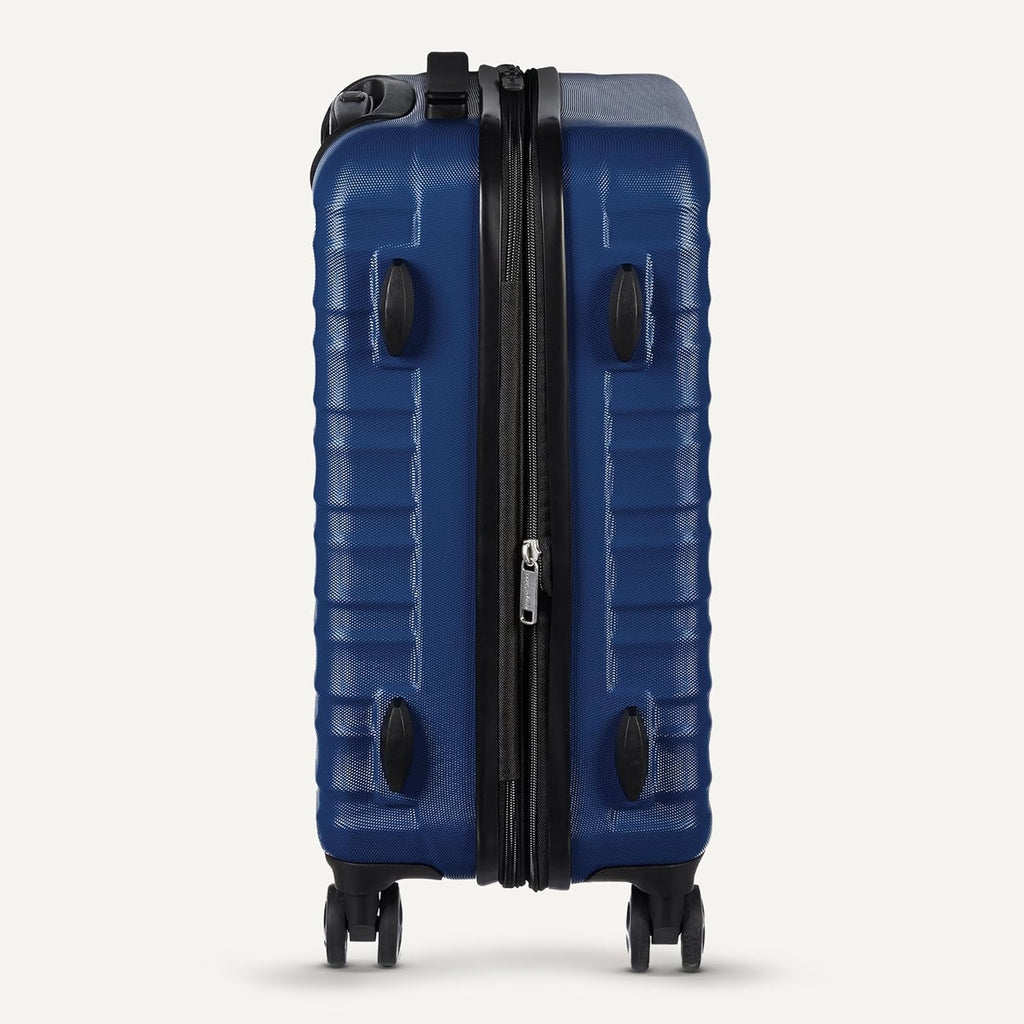 Amazon Basics 2-Piece Hardside Luggage Set (21', 30'), Expandable, Scratch-Resistant Finish, Telescoping Handle, Four Multi-directional Wheels, Navy Blue