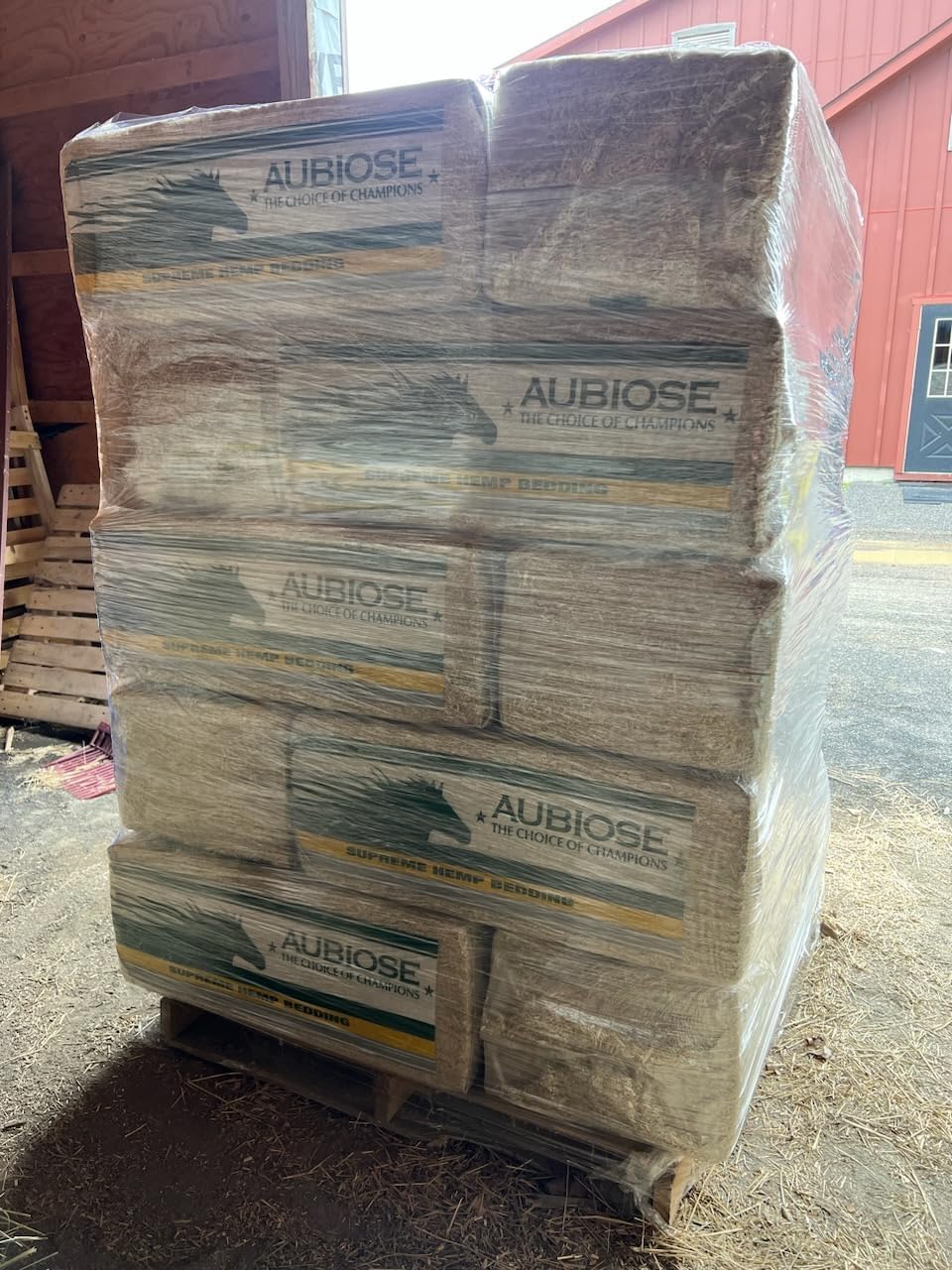 Aubiose French Hemp Bedding 44lb — Chicken Coop & Horse Stall Bedding | Ultra Low Dust Odor Control Deep Litter Ready | Premium Hemp Shavings for Chickens Horses Rabbits & Small Animals (Pack of 2)