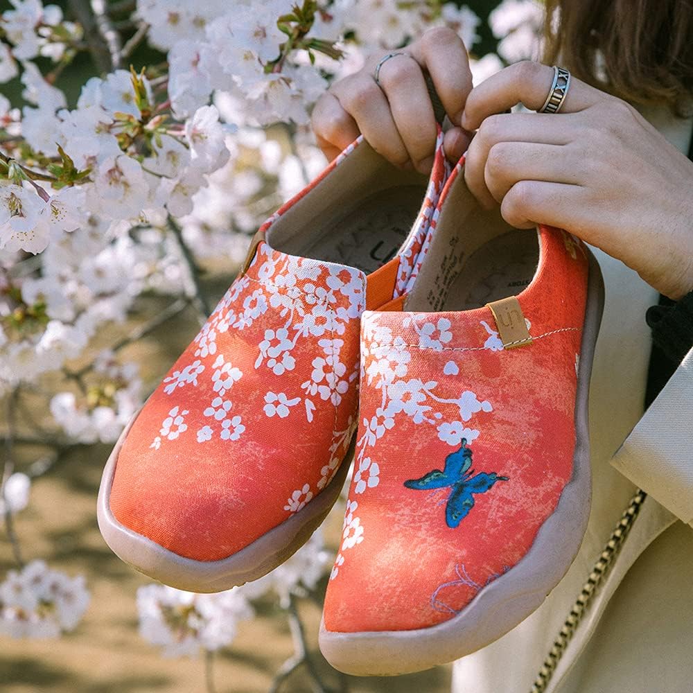 UIN Women's Slip On Shoes Colorful Comfortable Lightweight Art Travel Sneakers Casual Floral Stylish Everyday Loafers