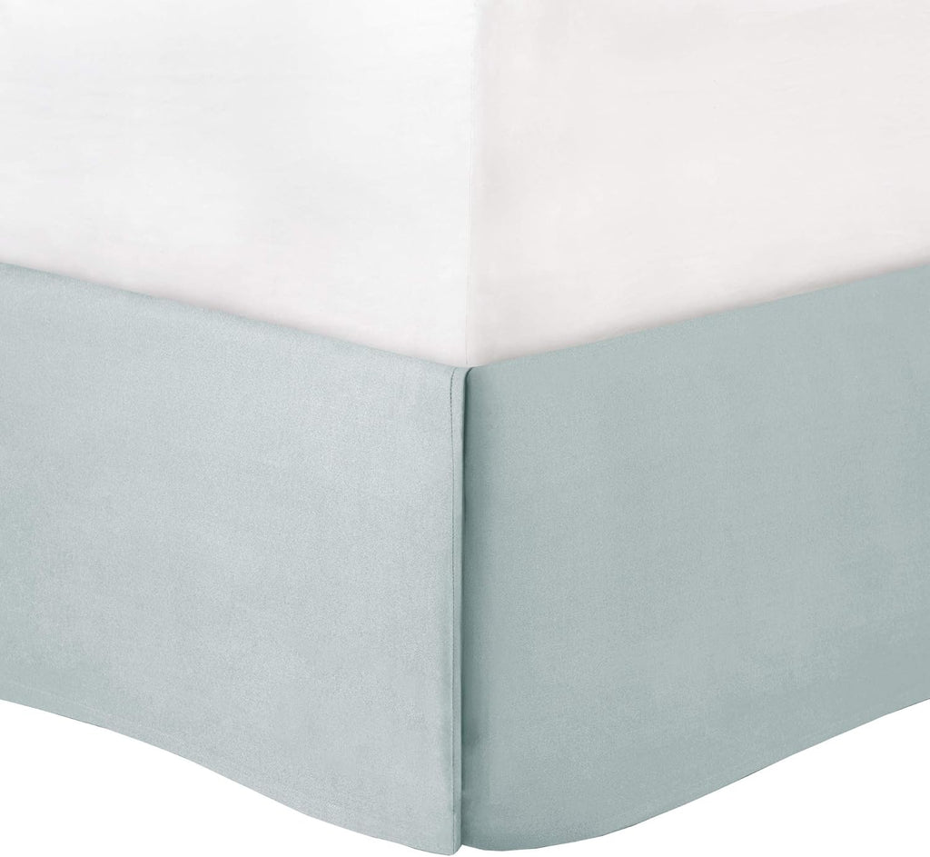 Madison Park Laurel Cal King Size Bed Comforter Set Bed In A Bag - Seafoam , Wrinkle Tufted Pleated – 7 Pieces Bedding Sets – Faux Silk Bedroom Comforters