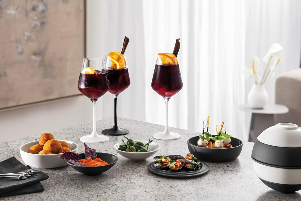 Villeroy & Boch Iconic Collection La petite Boule, Premium Porcelain, Made in Germany, Appetizer Set for 2, 5.5 x 5.5 in, Black & White