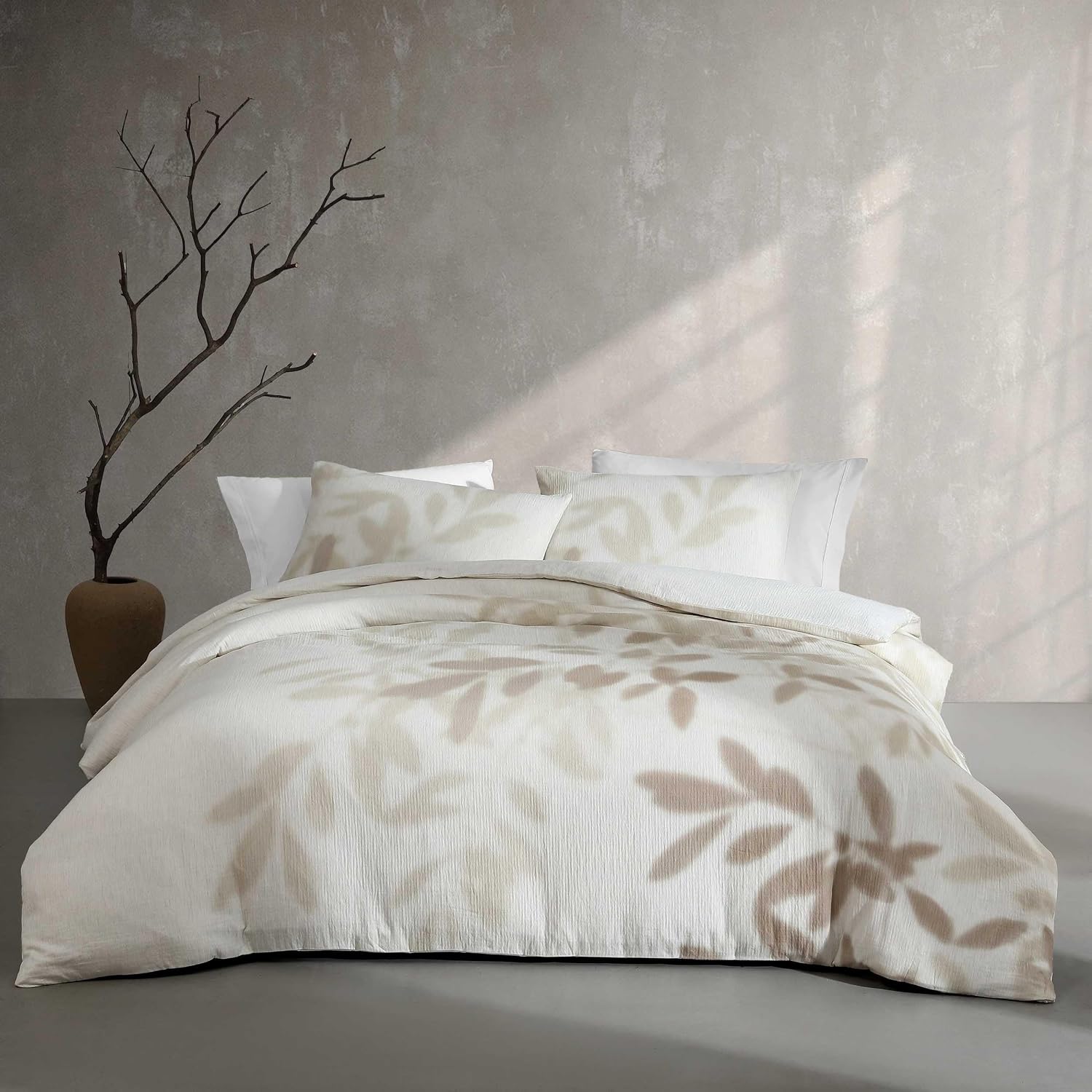 Calvin Klein - Queen Duvet Cover Set, Soft Cotton Bedding with Matching Shams, Floral Bed Essentials, Oeko-Tex Certified (Shadow Branches Beige, Queen)