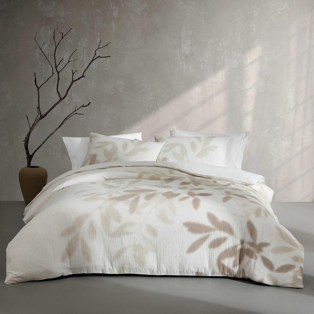 Calvin Klein - King Duvet Cover Set, Soft Cotton Bedding with Matching Shams, Floral Bed Essentials, Oeko-Tex Certified (Shadow Branches Beige, King)