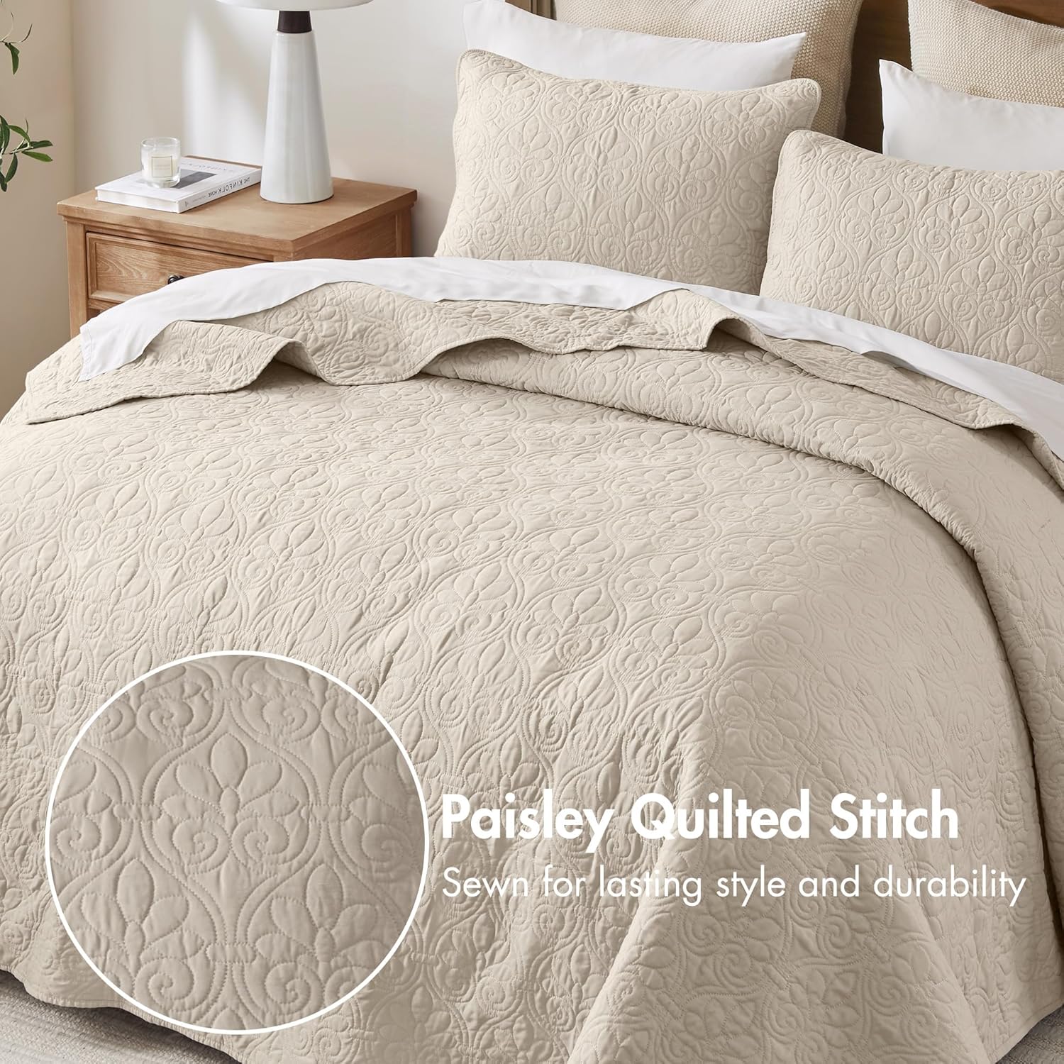 Madison Park Quebec King Size Quilt Bedding Set - Cream , Damask – 3 Piece Bedding Quilt Coverlets – Ultra Soft Microfiber Bed Quilts Quilted Coverlet
