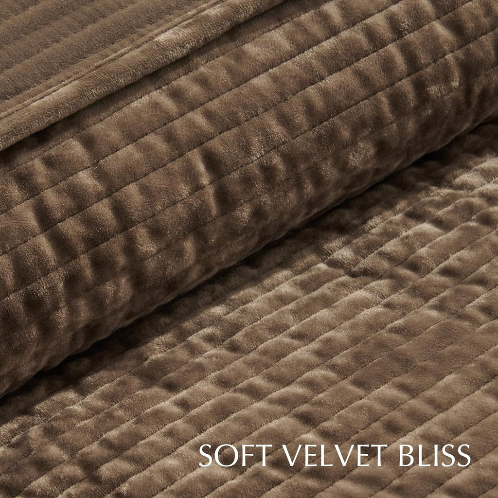 EverGrace Velvet Quilt Set California King 118'' x 106'', Luxurious Soft Bedding Sets, Lightweight Velvet Comforter for All Season, Striped Oversized Bedspread Coverlet w/ 2 Shams, Mushroom Brown