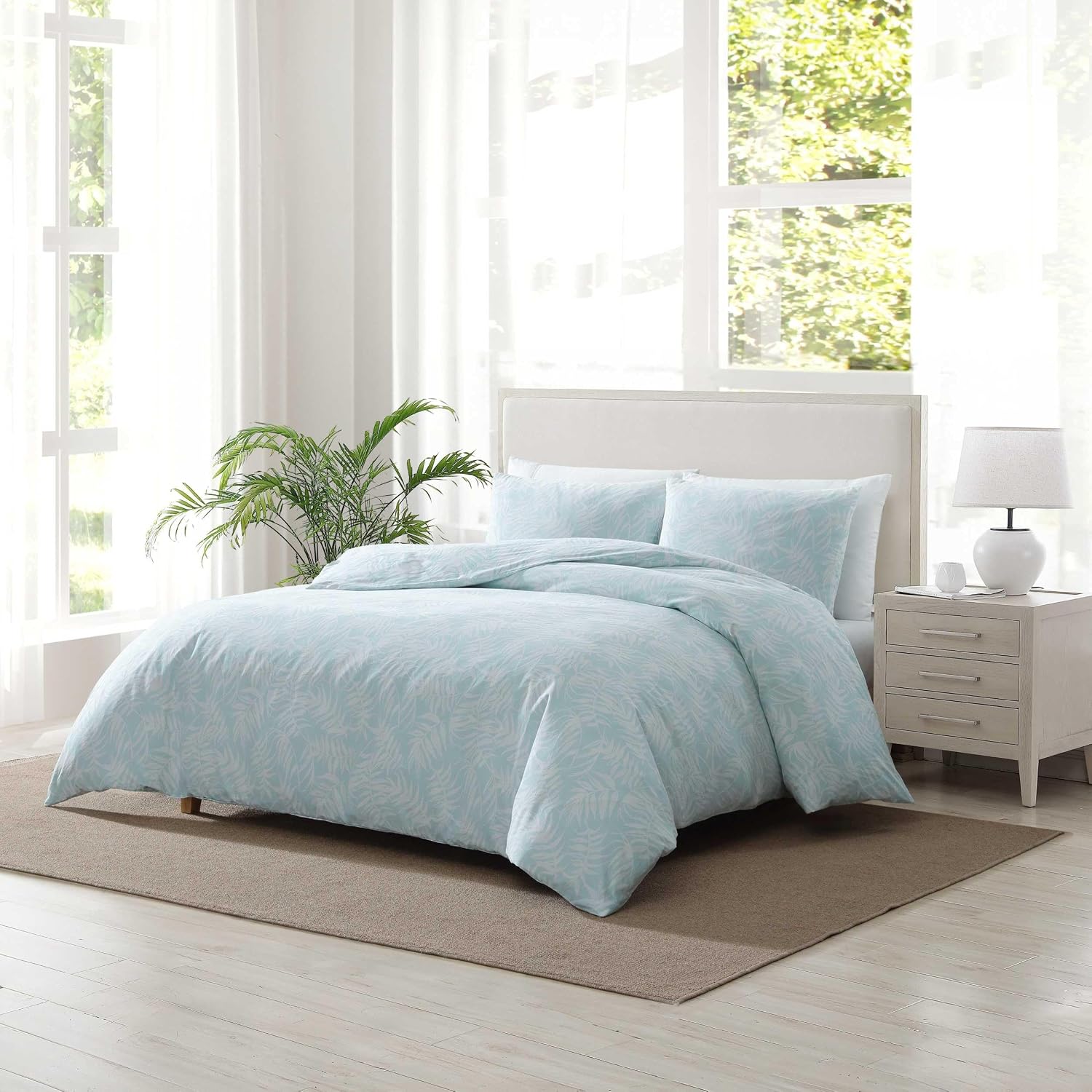 Tommy Bahama - King Comforter Set, Breathable Bedding with Matching Shams, Luxuriously Soft Bedding Set, Oeko-Tex Certified (Art of Palms Blue, King)