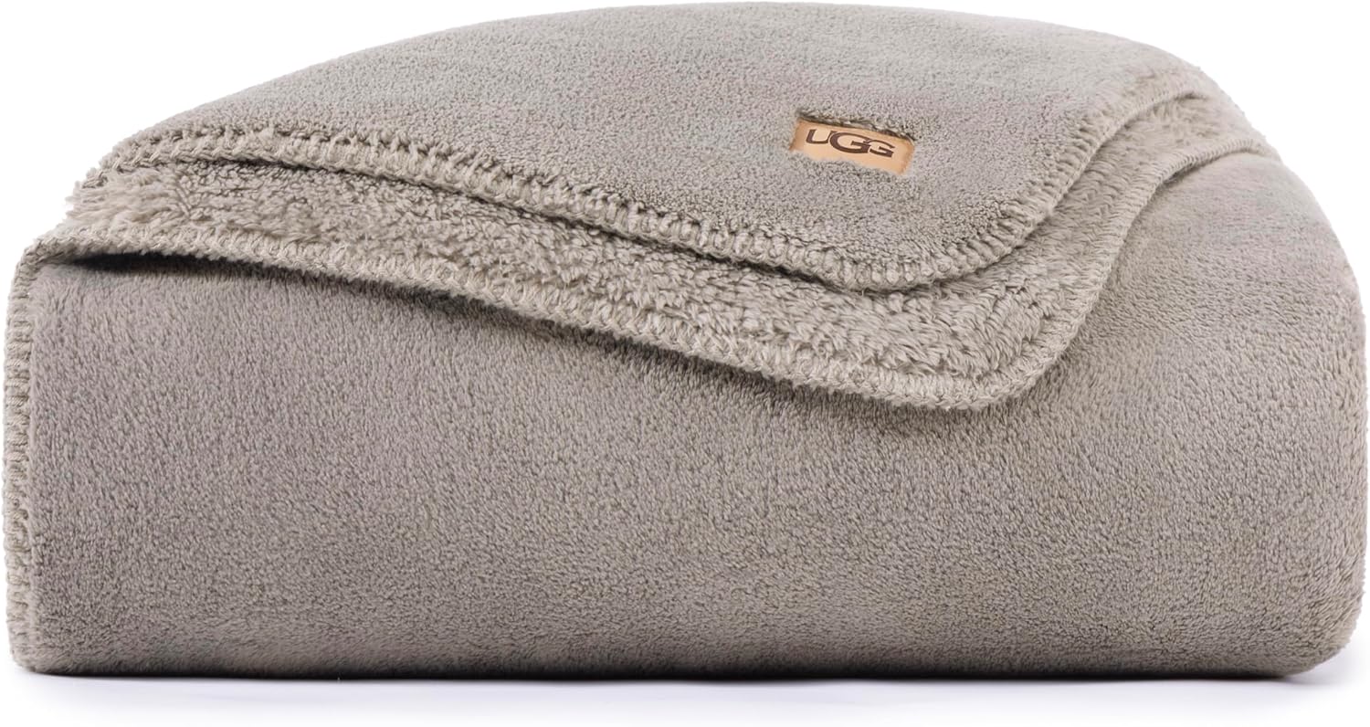 UGG Whitecap Twin Blanket, Soft Cozy Fleece Blanket for Bed, Luxury Fluffy Oversized Throw for Couch, Twin XL Bedding, Home Essentials, 66' x 90', Seal Grey