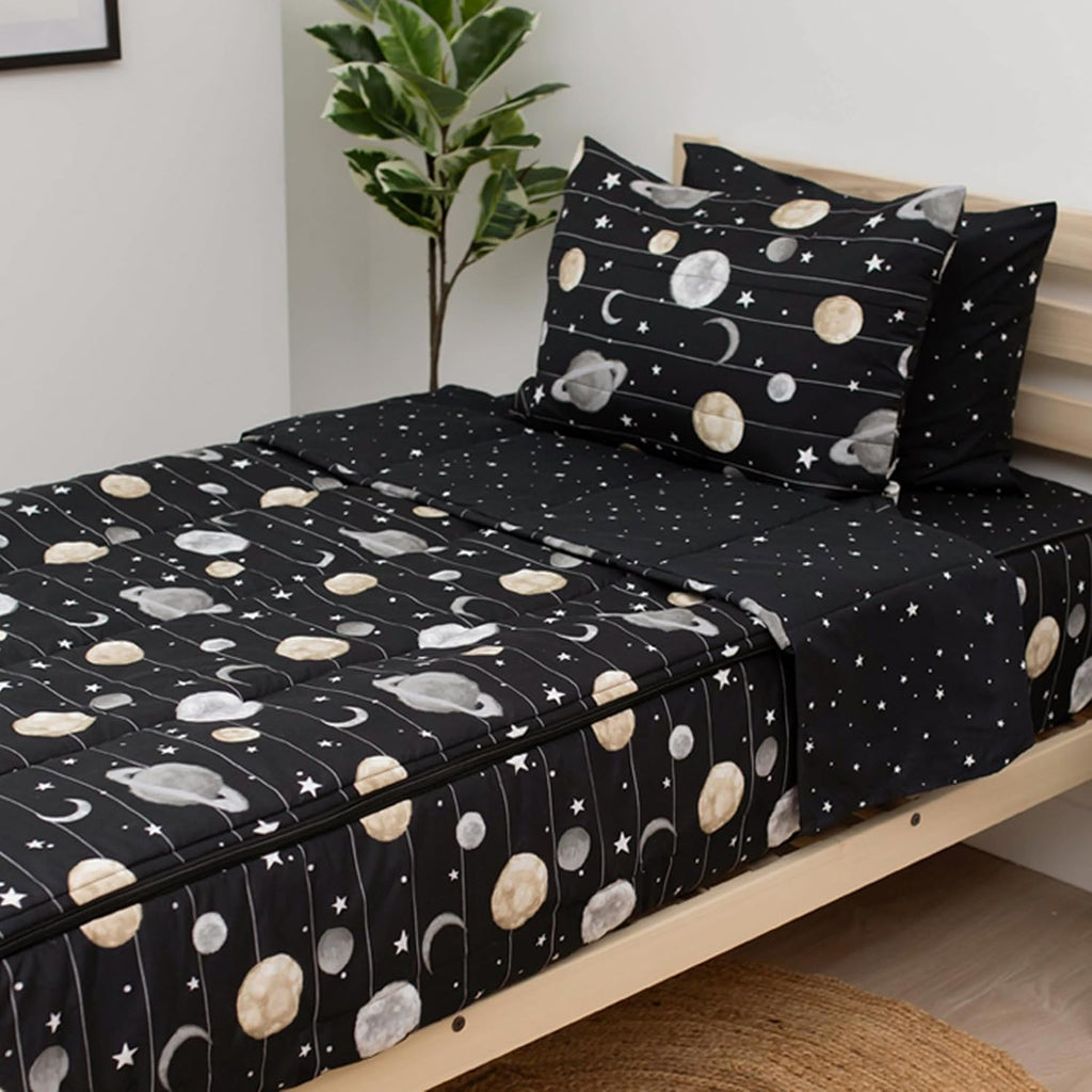 Beddy's Outer Space Themed Durable Zipper Bedding for Kids/Teens - Bed in a Bag-Black Sheets and Universe Galaxy Comforter with Stars & Solar System,Includes Pillowcase & Sham-Easy to Make & Wash-Twin