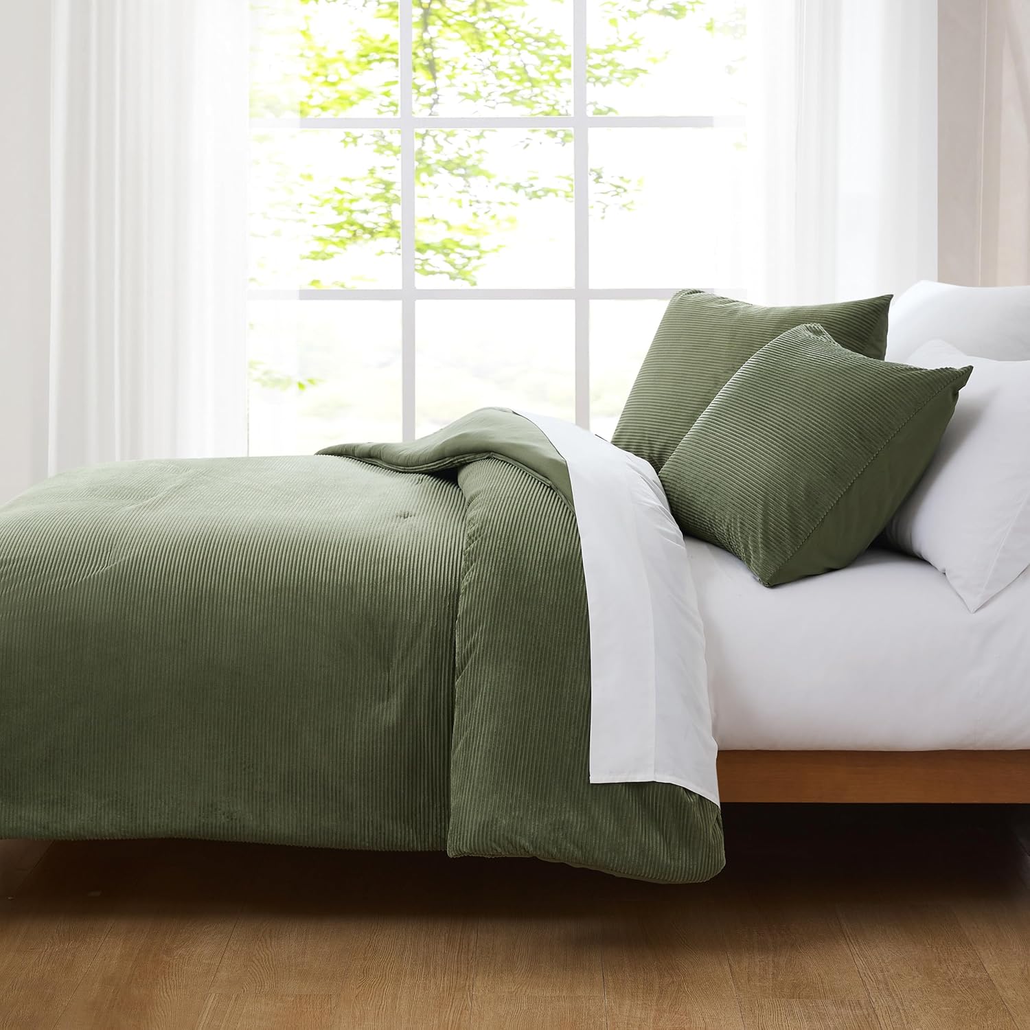 Lush Decor Arden Ribbed Corduroy Comforter 3 Piece Set Full/Queen Olive - Green Bedding Set - Soft Velvet Comforter - Teen Bedding - Retro Decor