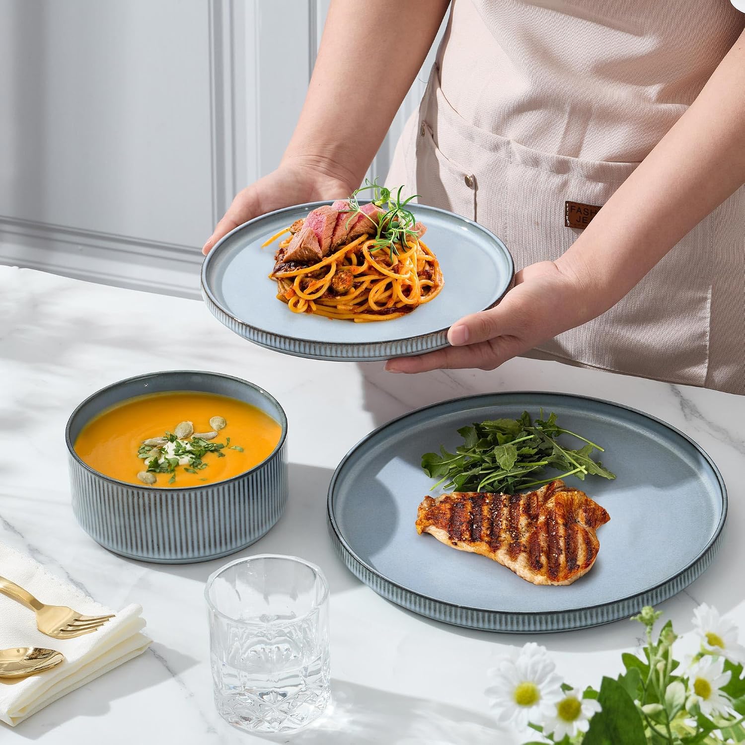 E-far 24-Piece Stoneware Dinnerware Sets, Plates and Bowls Sets for 8, Kitchen Modern Dinning Porcelain Dishes Set, Chip & Scratch Resistant, Dishwasher & Microwave Safe, Dusty Blue