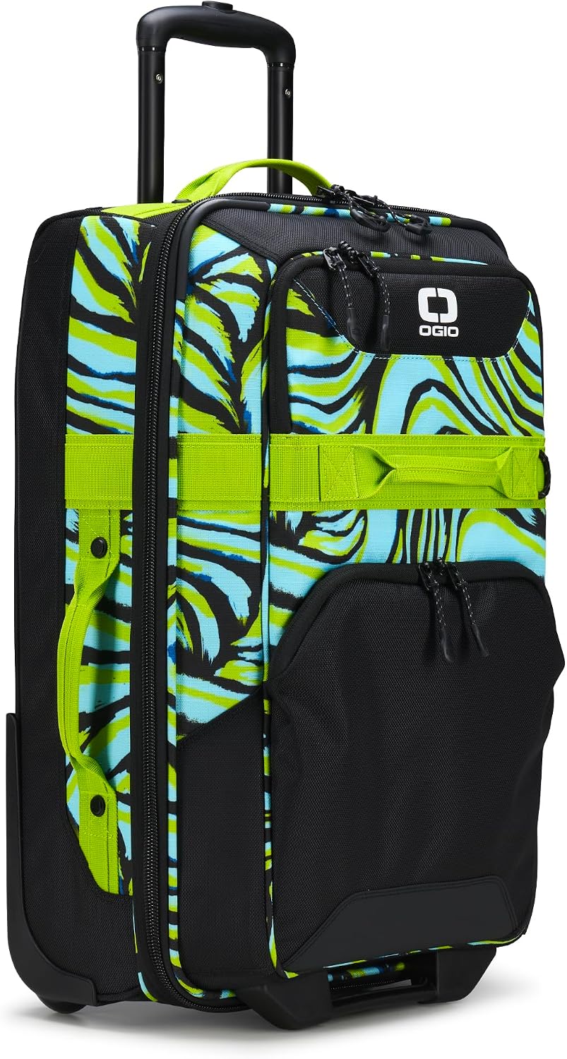 OGIO Alpha Layover, Tiger Swirl, Large
