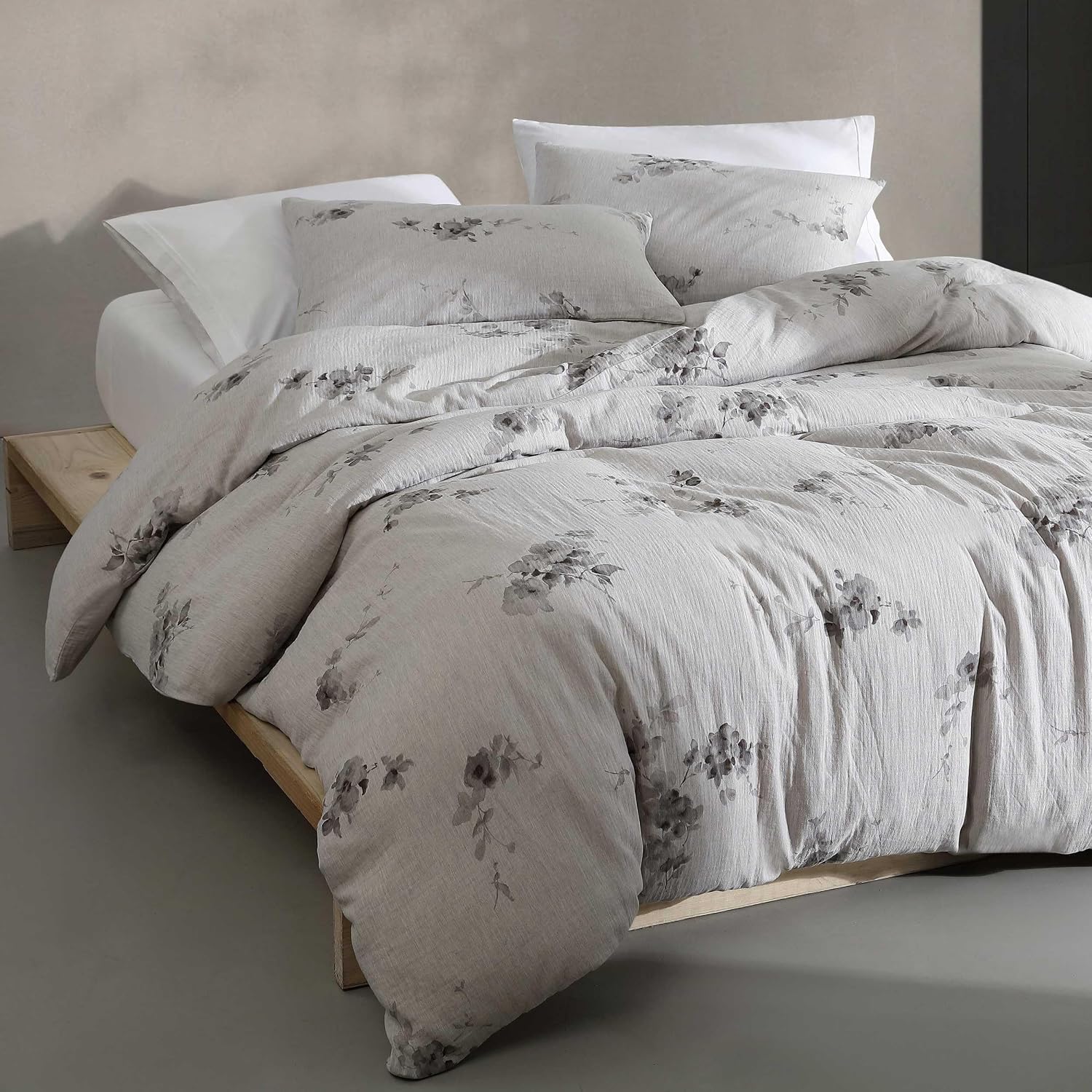 Calvin Klein - Queen Comforter Set, Floral Inspired Soft Bedding with Matching Shams, Oeko-Tex Certified (Aquarelle Floral Grey, Queen)