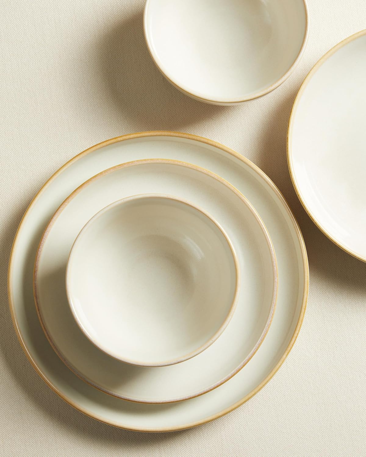 Pokini Plates and Bowls Sets for 8, 24 Piece Dinnerware Set for Large Families & Entertaining, Elegant Design, Dishwasher & Microwave Safe, Chip Resistant and Durable, Yellow White