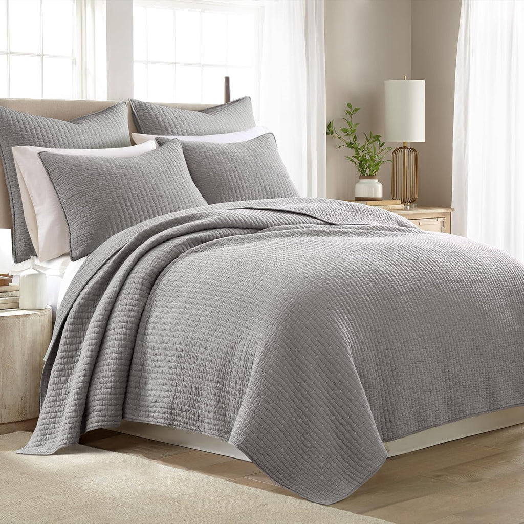 Levtex Home Cross Stitch Reversible Twin XL/Twin Quilt Set (68x86in) and 1 Pillow Sham (26x20in) - Stitch Texture - Light Grey - Cotton Twin/Twin Size Quilt Bedding Set - Lightweight Soft Pre-Washed