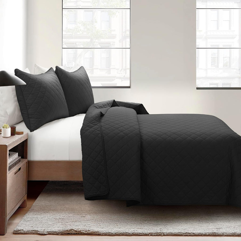 Lush Decor Ava Diamond Cotton Quilt King Size 3 Piece Set Black - Black Bedding Set King Quilt - Modern Minimalist Decor - Fall Quilts