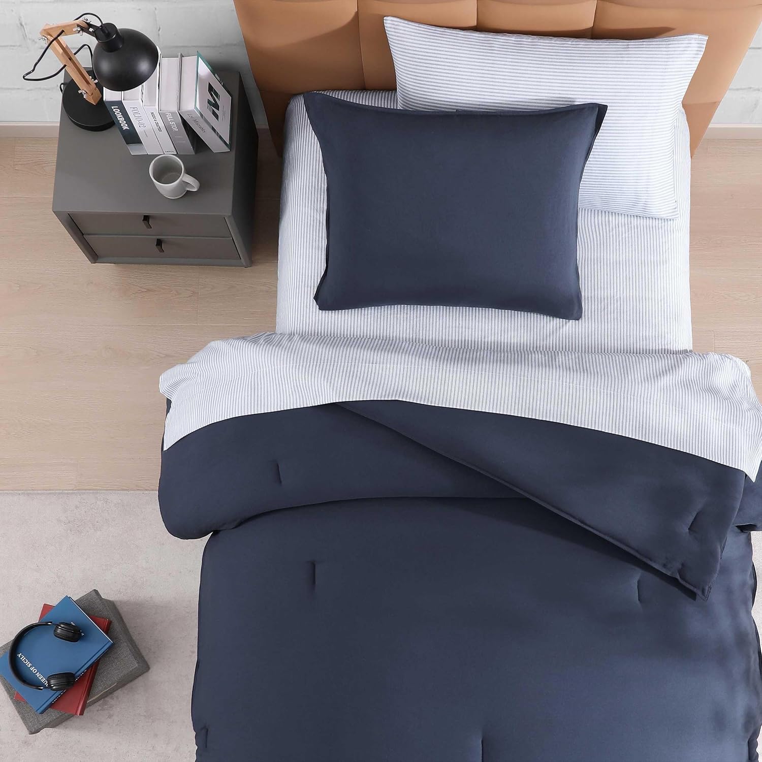 Tommy Hilfiger - Queen Bedding Set, Soft 7 Piece Comforter Set w/Matching Bed Sheets & Pillowcases, Medium Weight for Year Round Comfort (Solid Microfiber Blue)