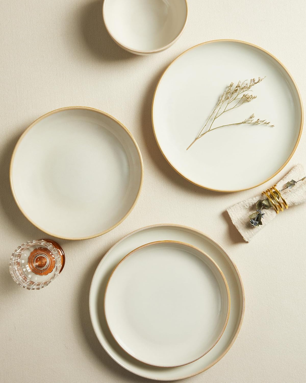 Pokini Plates and Bowls Sets for 8, 24 Piece Dinnerware Set for Large Families & Entertaining, Elegant Design, Dishwasher & Microwave Safe, Chip Resistant and Durable, Yellow White
