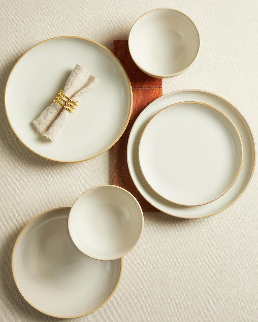 Pokini Plates and Bowls Sets for 8, 24 Piece Dinnerware Set for Large Families & Entertaining, Elegant Design, Dishwasher & Microwave Safe, Chip Resistant and Durable, Yellow White