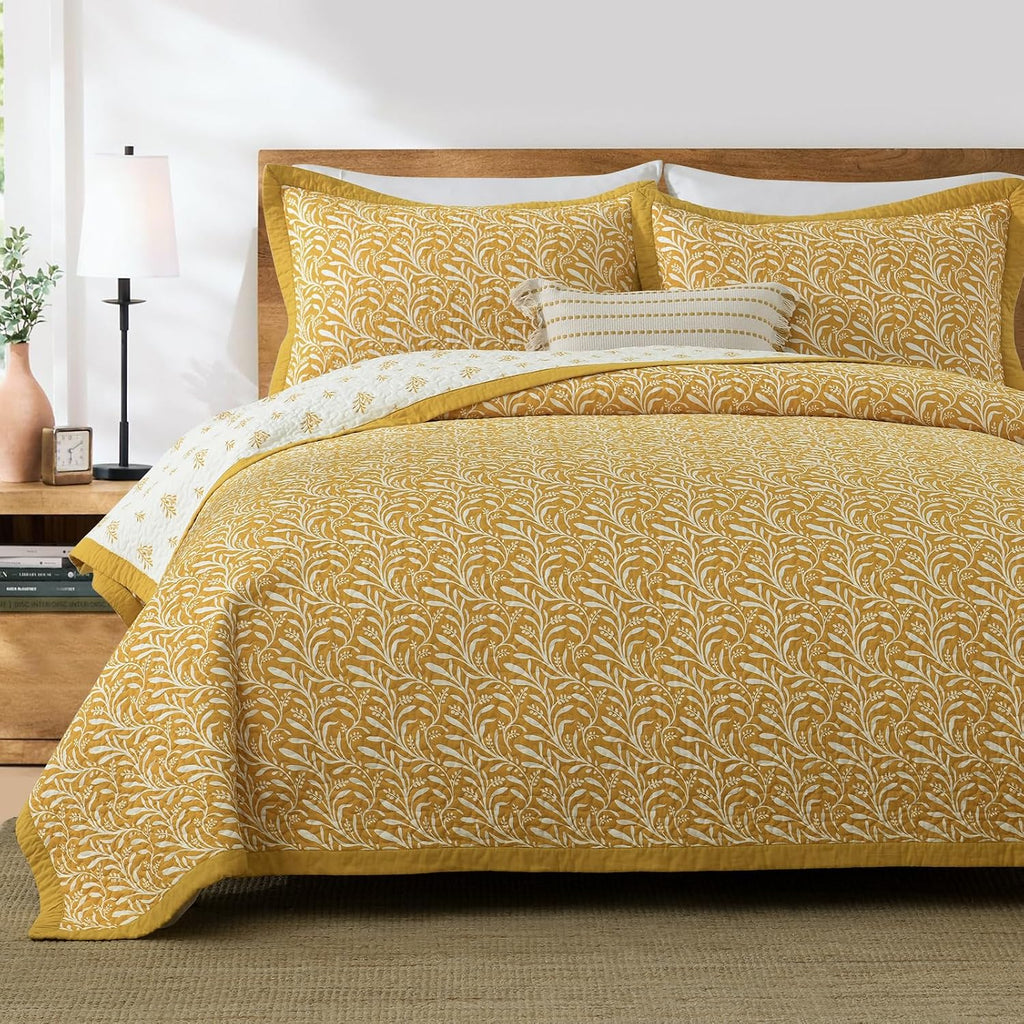 SahSahCasa Quilt Set King Size, 100% Cotton Quilt Bedding Set Bedspread, Botanical Pattern Solid Color Chic Lightweight Quilted Comforter for King Bed, Mustard Yellow, All Season, 3 Pieces