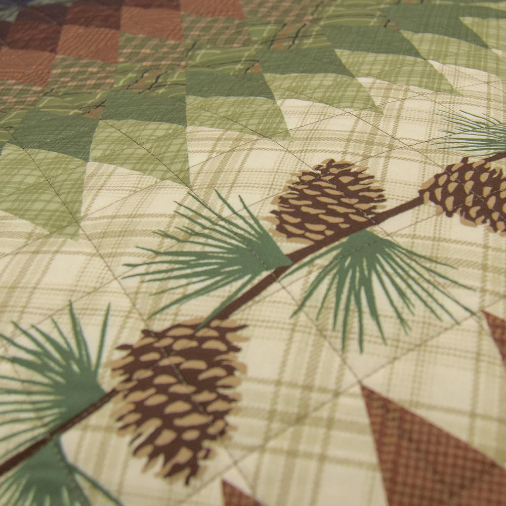 Donna Sharp Pine Circle-Cal. King Quilt Set, Measures 106 x 118, Includes 1 Quilt and 2 King Shams, Machine Washable