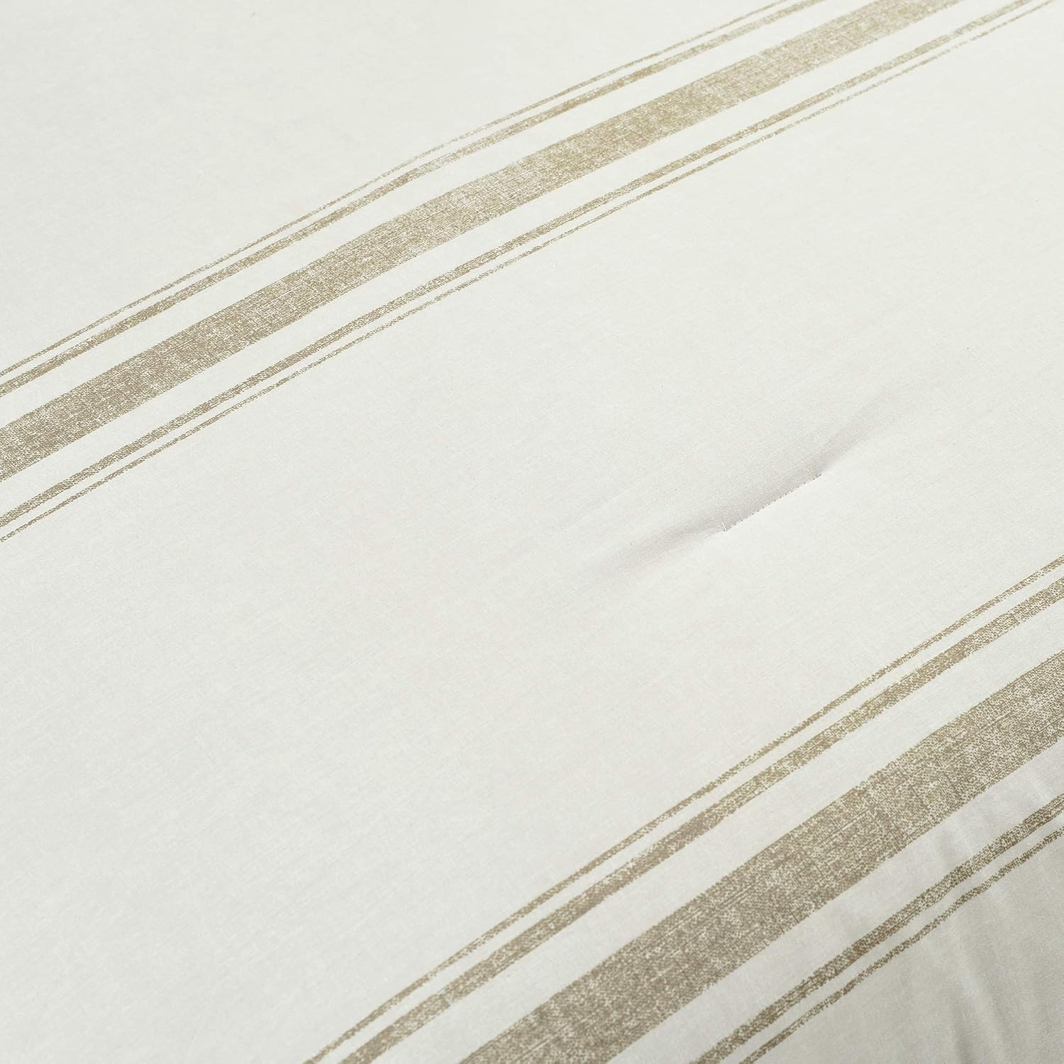 Lush Decor Farmhouse Stripe Reversible Cotton Comforter Set, 3 Piece Set, King, Neutral - Cozy Farmhouse Bedding Set - Rustic Decor - Striped Comforter - Modern Farmhouse Bedroom Decor
