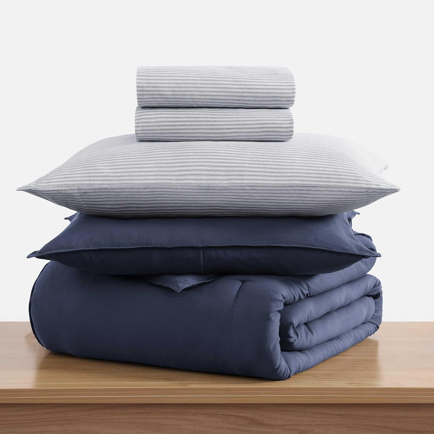 Tommy Hilfiger - Twin/Twin XL Bedding Set, Soft 5 Piece Comforter Set w/Matching Bed Sheets & Pillowcases, Medium Weight for Year Round Comfort (Solid Microfiber Blue)