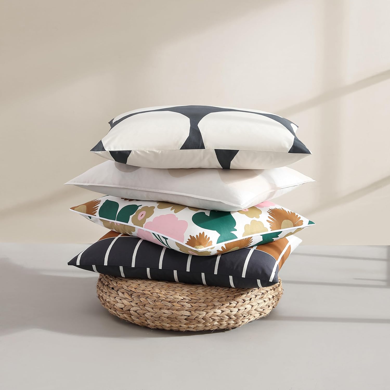Marimekko - Queen Duvet Cover Set, Organic Cotton Bedding with Matching Shams, Luxury Home Decor, GOTS Certified (Lokki Beige, Queen)