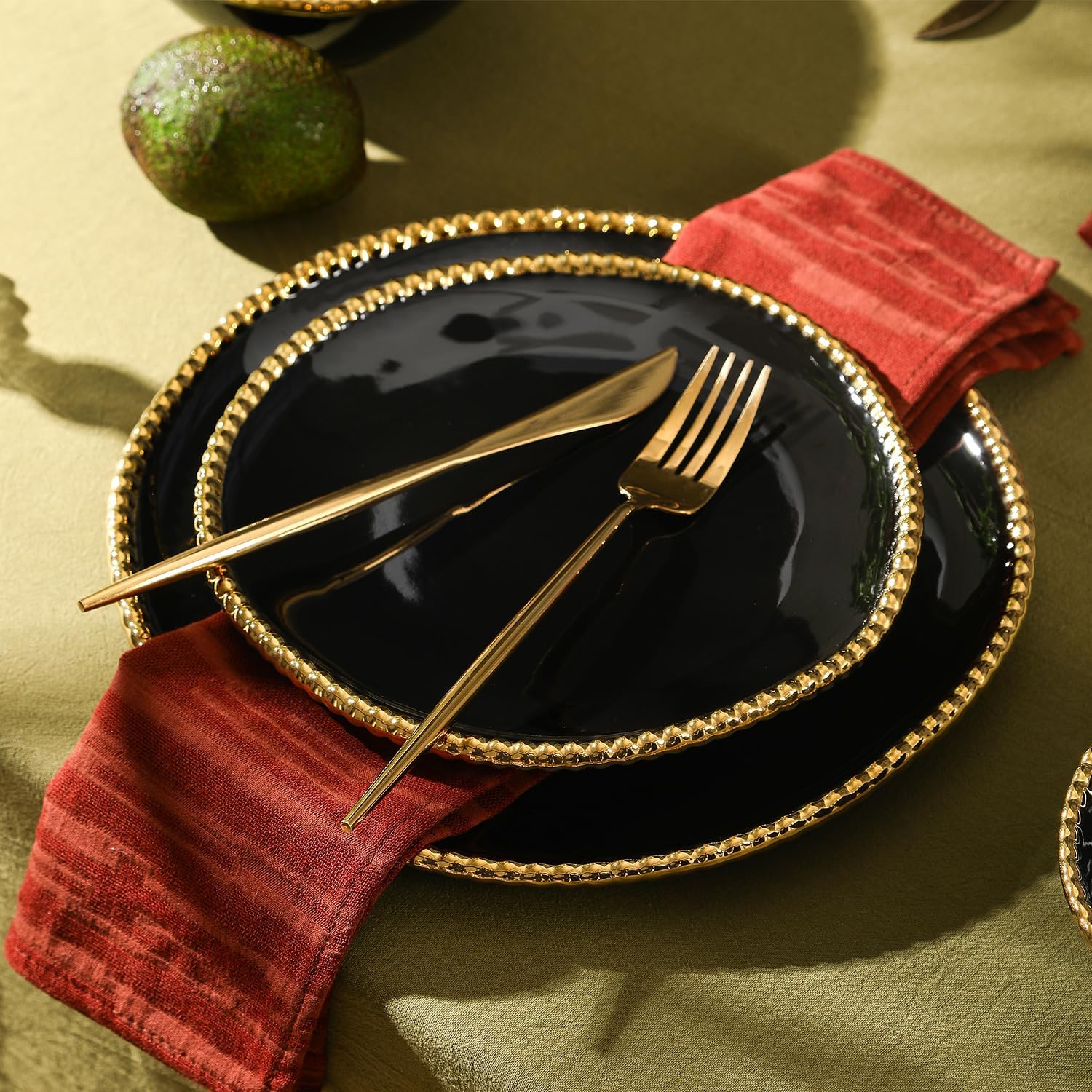 Christian Siriano Akoya Porcelain Dinnerware Set, 24-Piece - Dish Set for 8, Plates and Bowls Set, Black and Gold