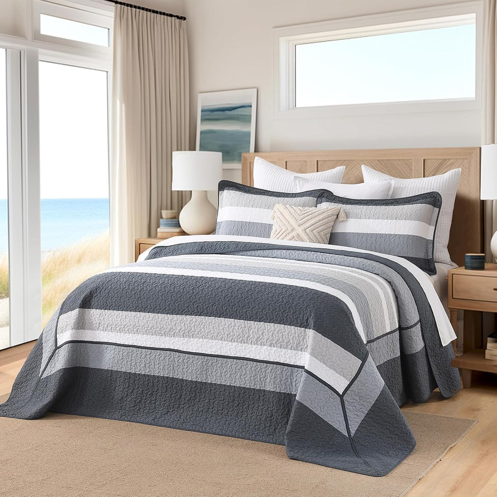 DDUOXIN Oversized Queen Bedspread 102' W x120 L - 100% Cotton California Quilt with 2 Pillow Shams, Simple Striped Design Lightweight Durable Bedding, Perfect for Modern Bedrooms, Blue/Gray/White
