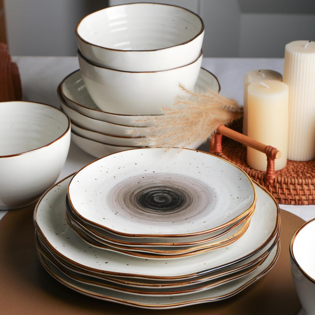 Christian Siriano Luma 16-Piece Dinnerware Set Porcelain, Black