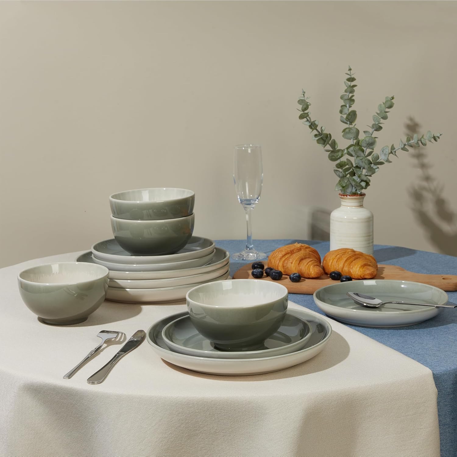 Pokini Plates and Bowls Sets for 8, 24 Piece Dinnerware Set for Large Families & Entertaining, Elegant Design, Dishwasher & Microwave Safe, Chip Resistant and Durable, Gray Green