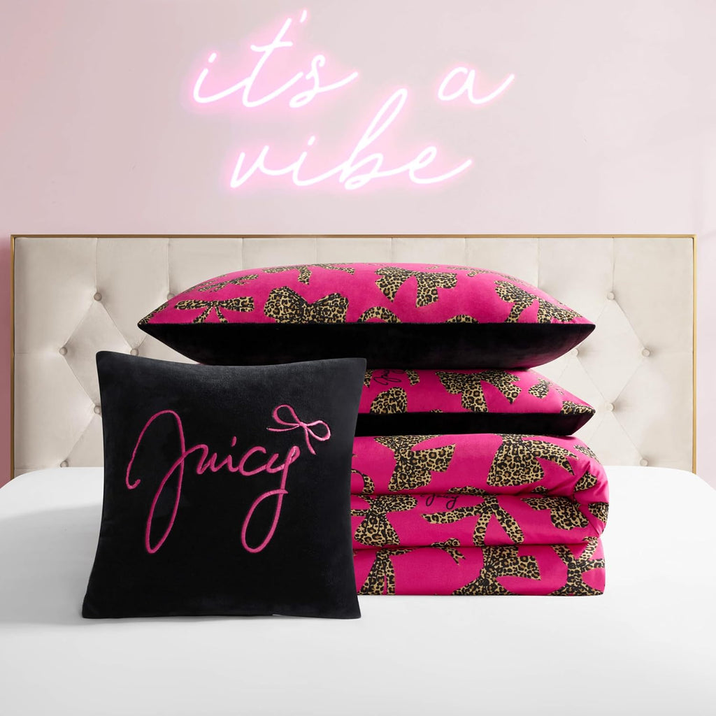 Juicy Couture Plush Reversible Cheetah Bows 4-Piece Full/Queen Comforter Set with Decorative Pillow