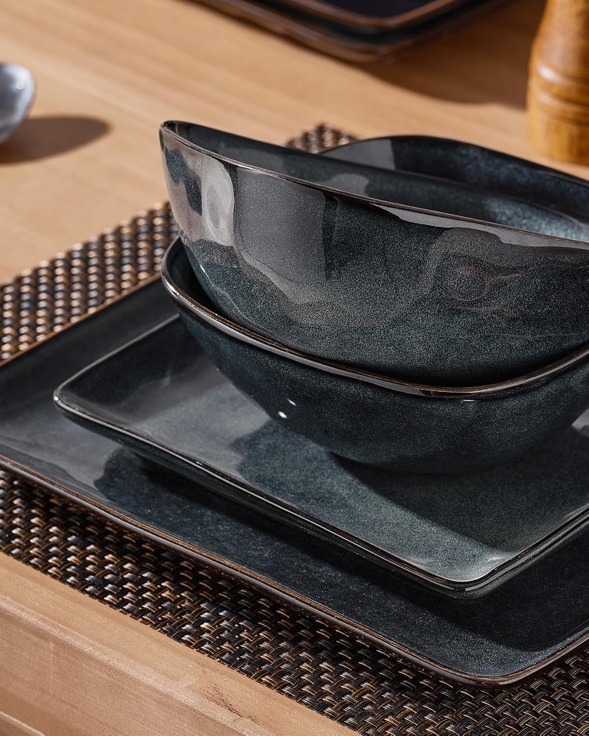 Famiware Ocean Square Plates and Bowls Set, 18 Pieces Stoneware Dinnerware Sets, Dishes Set for 6, Microwave and Dishwasher Safe, Scratch Resistant, Deep Forest