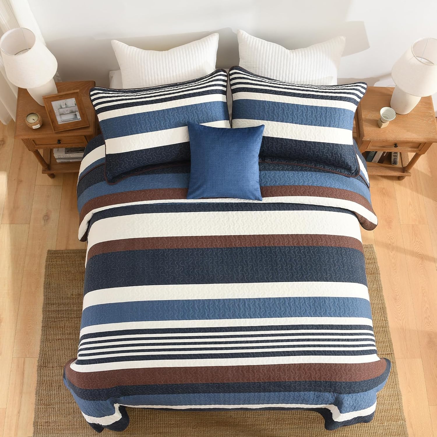 Quilts Queen Size - Blue Quilt Set with Matching Shams, Modern Striped Design Bedding Bedspread, 3 Pieces 100% Cotton Lightweight Coverlet Home Decor for All Season, Brown/Cream