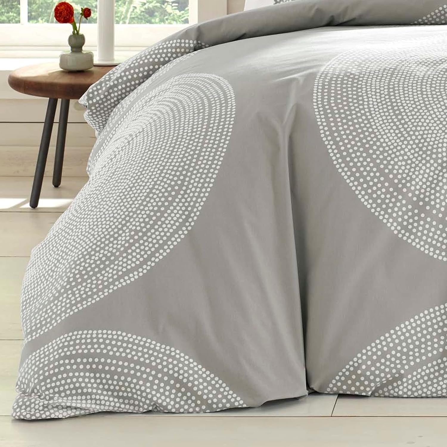 Marimekko - Queen Duvet Cover Set, Smooth Cotton Percale Bedding with Matching Shams, Lightweight Home Decor (Fokus Grey, Queen)
