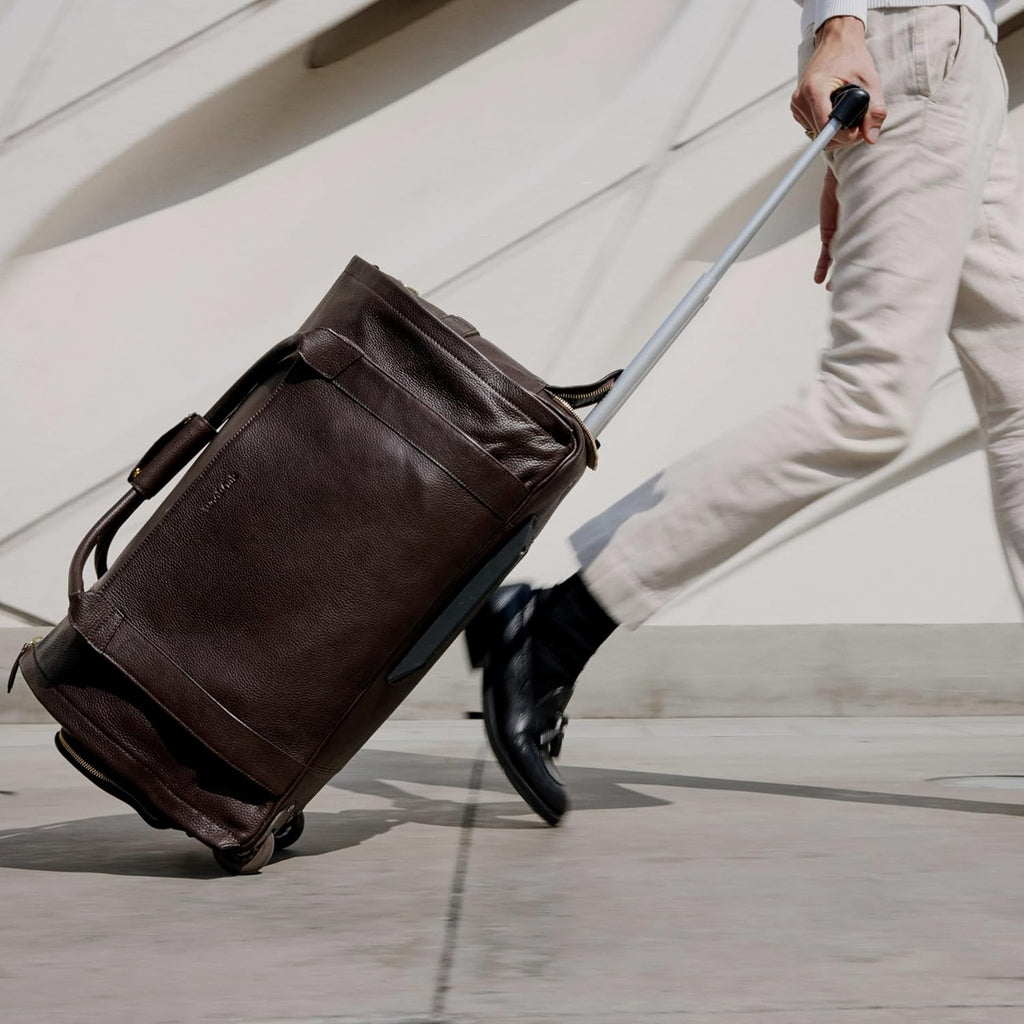 Wool & Oak - NOVA Large Duffle Bag with Wheels - Carry On Garment Duffle Bags for Travel, Overnight, Hospital, Travel Bags for Women & Men with Shoe Compartment & Tech Pocket (Leather, Chocolate)
