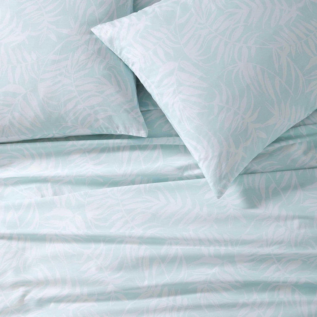 Tommy Bahama - King Comforter Set, Breathable Bedding with Matching Shams, Luxuriously Soft Bedding Set, Oeko-Tex Certified (Art of Palms Blue, King)