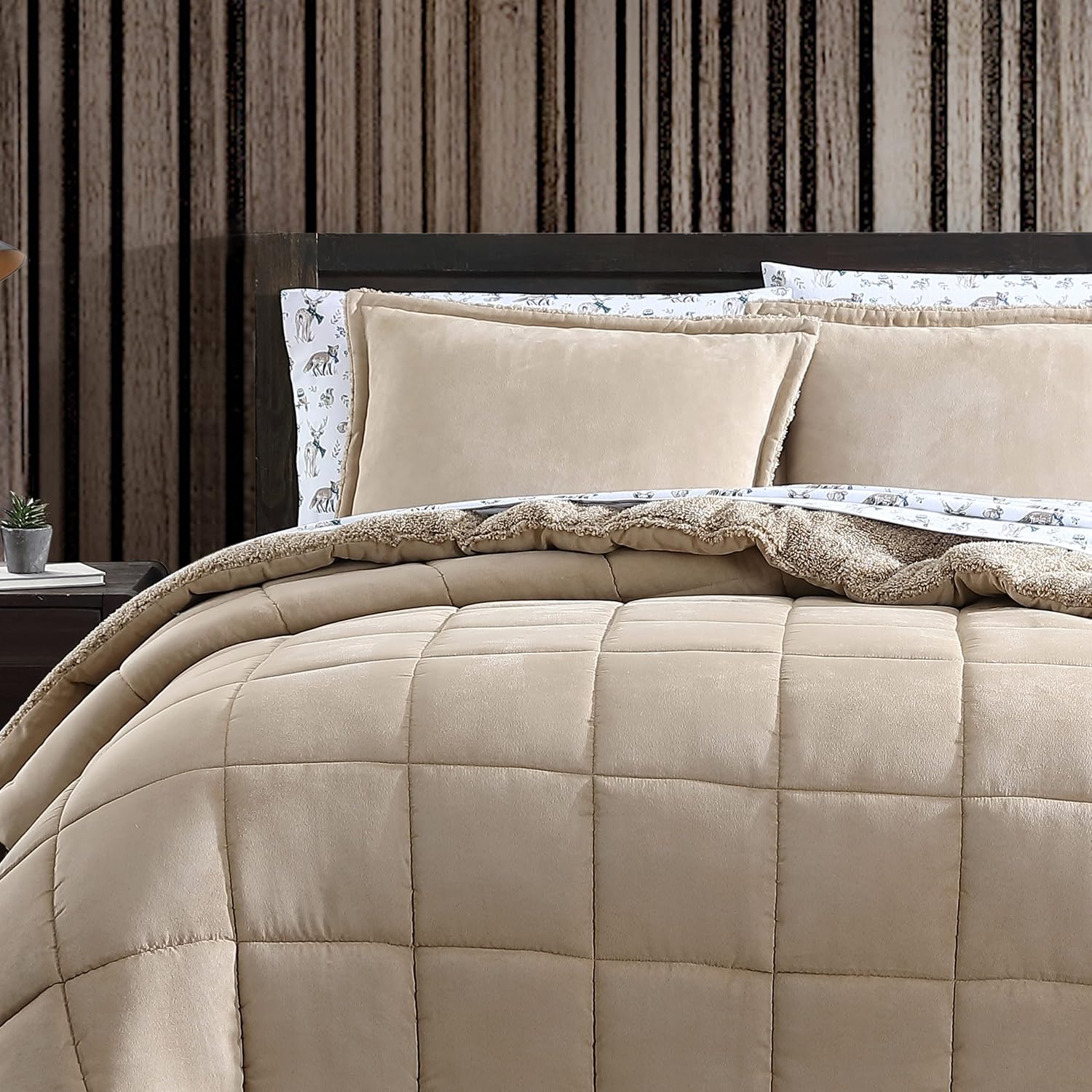 Eddie Bauer - King Comforter Set, Microsuede Bedding with Soft Sherpa Reverse, 3 Piece Bed Set with Matching Pillowcases (Sherwood Brown)