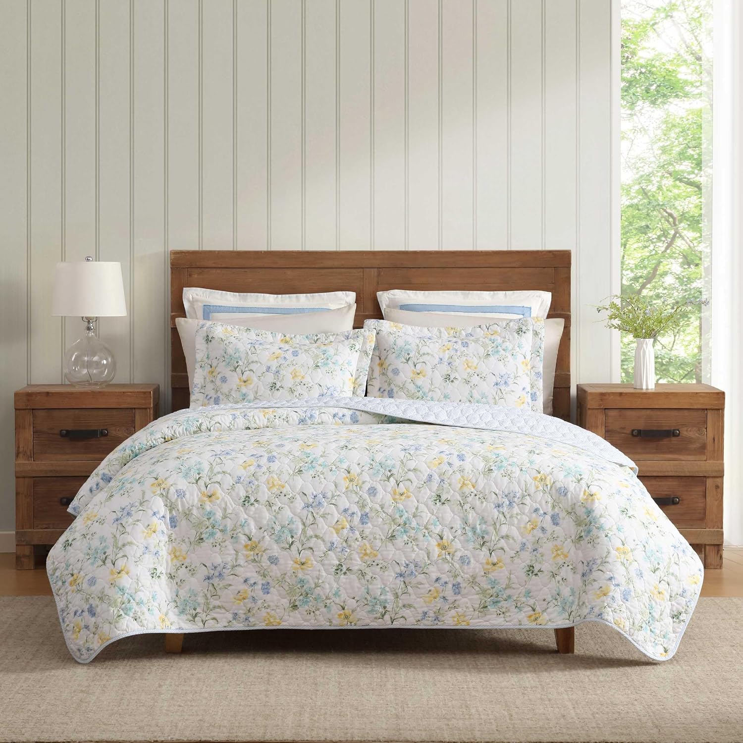 Laura Ashley - King Quilt Set, 100% Soft Cotton Bed Set for Year Round Comfort, 3 Piece Floral Bedding with Matching Pillowcases (Poppy Meadow Blue)