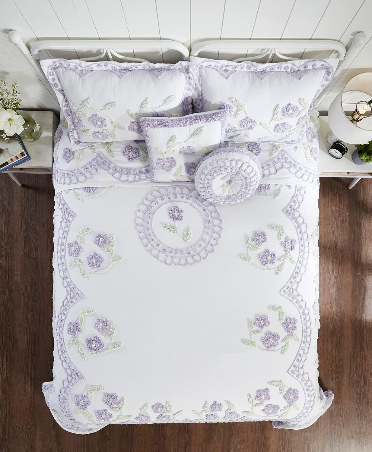 Better Trends Bloomfield Collection is Super Soft and Light Weight in Floral Design 100% Cotton Tufted Unique Luxurious Machine Washable Tumble Dry, Queen Bedspread, Lavender