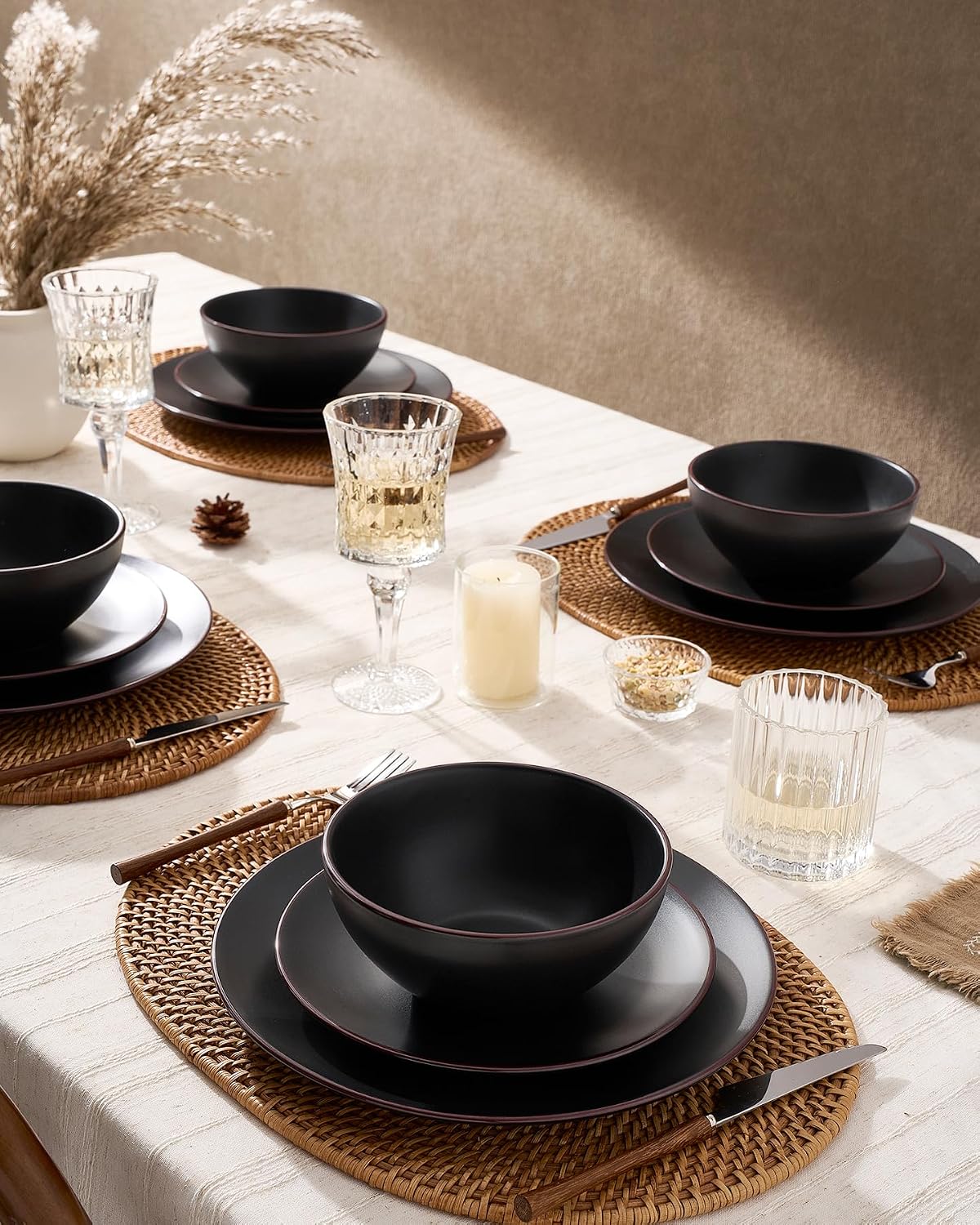 Famiware Venus Stoneware Dinnerware Sets with Pasta Bowls for 4, 16-Piece Plates and Bowls with Trim, Matte Black - Chip‑Resistant Ceramic Dish Set for Everyday & Formal Use, Microwave/Dishwasher Safe