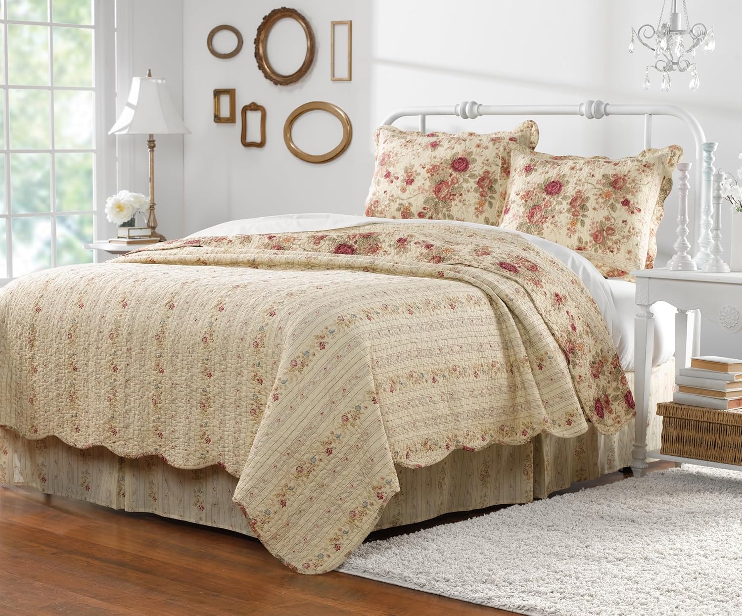 Greenland Home Antique Rose 100% Cotton Heirloom-Quality Quilt Set, 4-Piece Twin/XL, Ecru