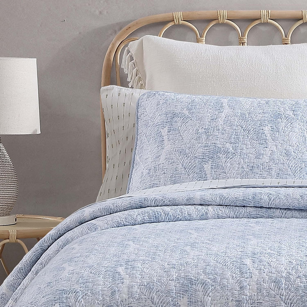Tommy Bahama - Twin Quilt Set, Reversible Cotton Bedding with Matching Sham, Pre-Washed for Added Softness, Dorm Essentials (Distressed Water Leaves Blue)