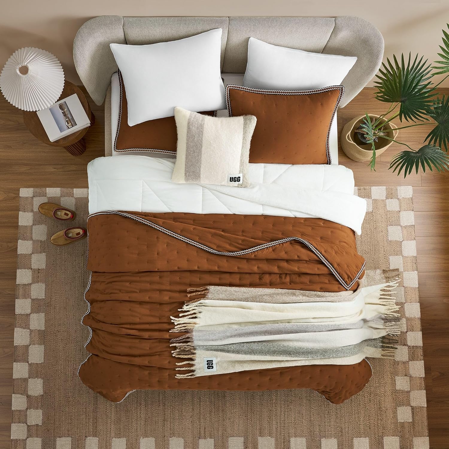 UGG Braid Full/Queen Quilt Set – 3 Piece Queen Quilt Bedding Set with 2 Shams, Soft Lightweight Bedspread Coverlet for Home & Bedroom, Chestnut Brown (Devon)