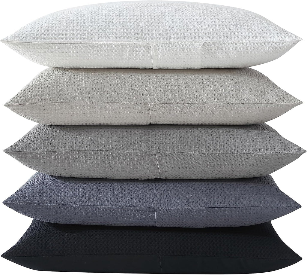 Vera Wang - King Comforter Set, Soft Cotton Bedding with Waffle Pique Texture & Smooth Cotton Percale Reverse, Medium Weight for Year-Round Comfort, 3 Piece Bed Set with Matching Pillowcases (Black)